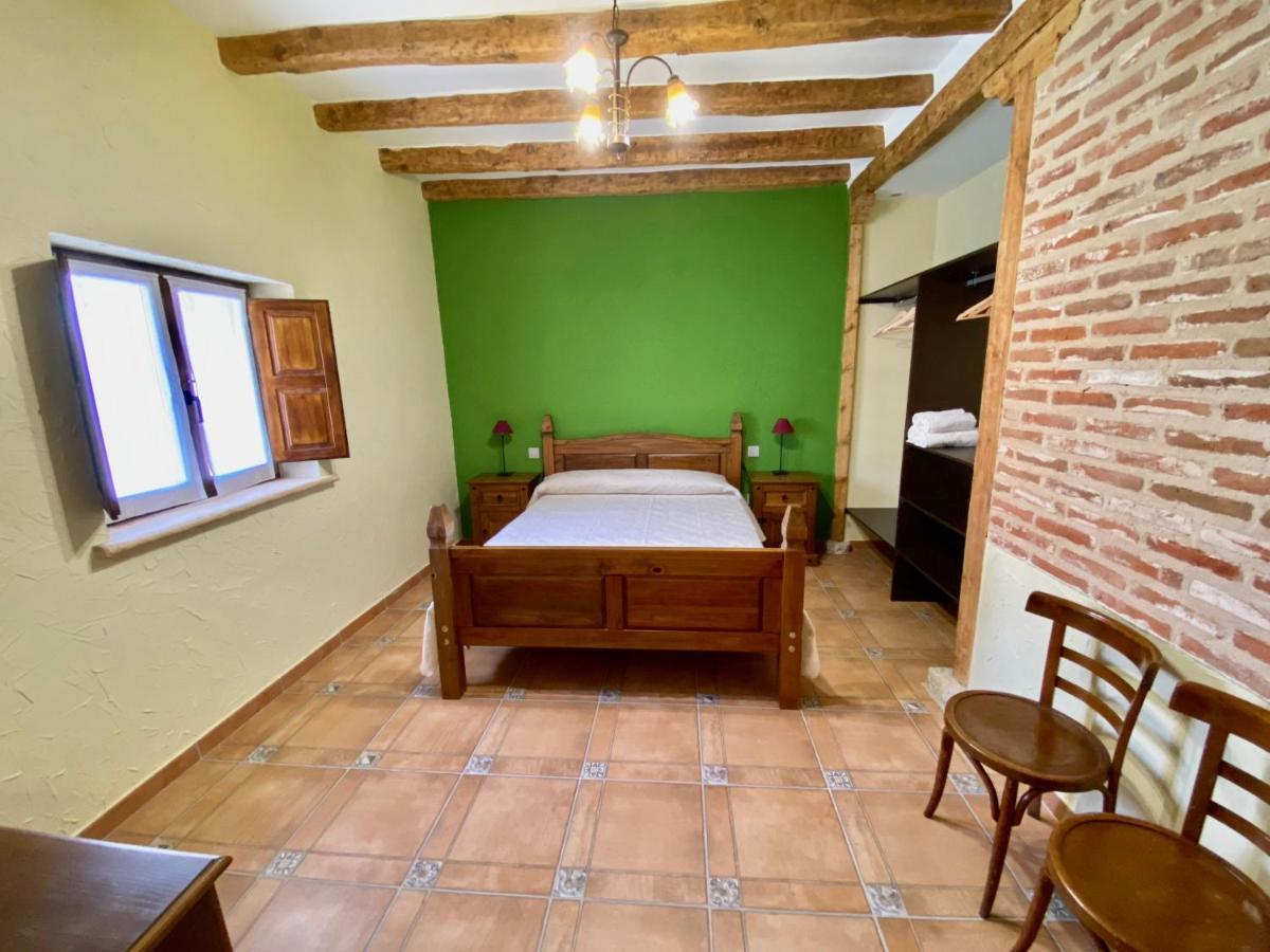 La Parada De Jimena-Casa Rustica Rodeada De Bodegas En Rueda Ngoại thất bức ảnh