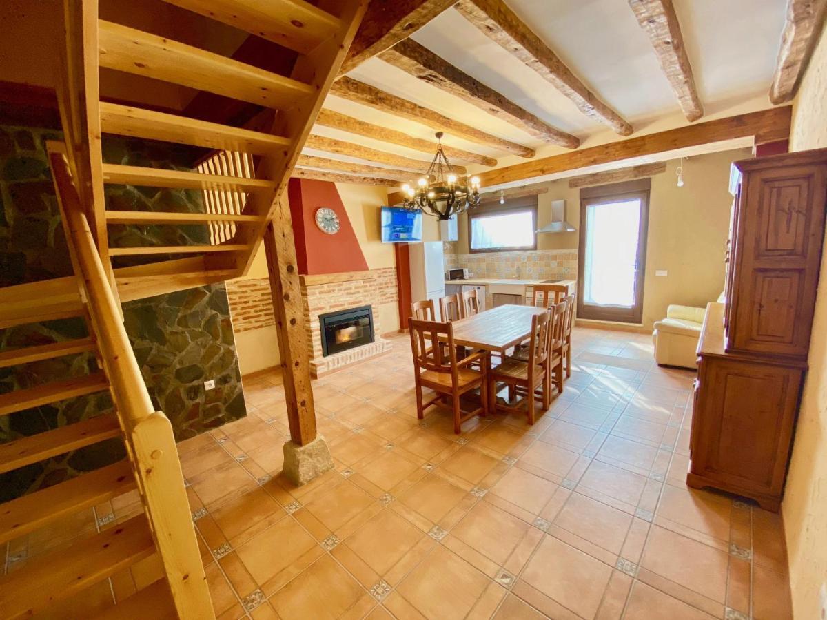 La Parada De Jimena-Casa Rustica Rodeada De Bodegas En Rueda Ngoại thất bức ảnh