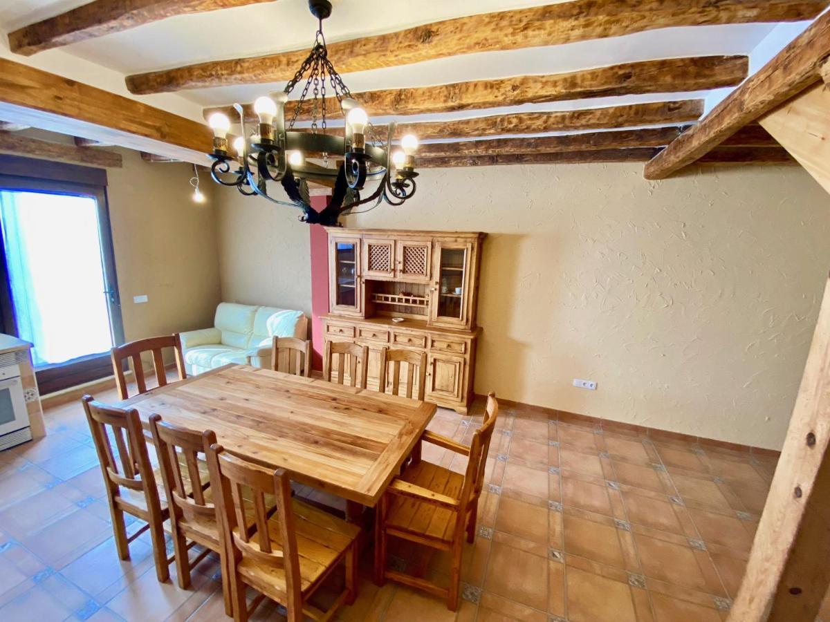 La Parada De Jimena-Casa Rustica Rodeada De Bodegas En Rueda Ngoại thất bức ảnh