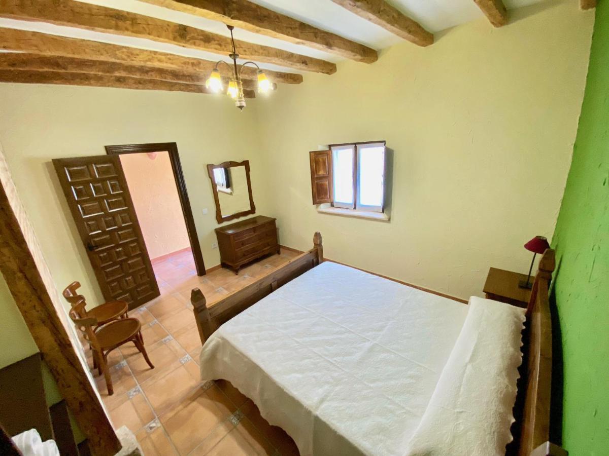 La Parada De Jimena-Casa Rustica Rodeada De Bodegas En Rueda Ngoại thất bức ảnh